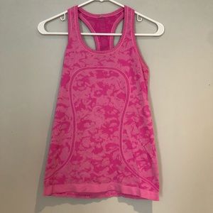 lululemon tank